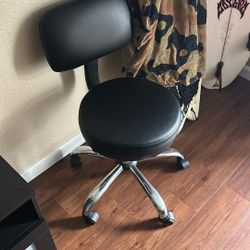 simple chair