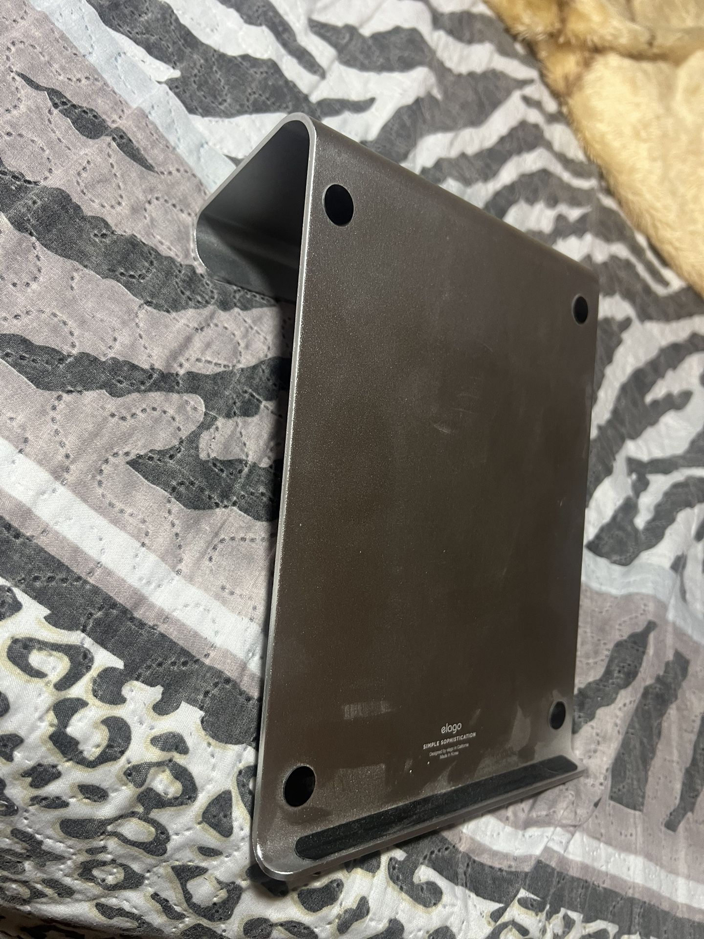 Aluminum Laptop Stand