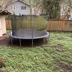 Free trampoline