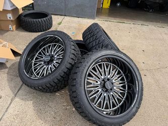 Recon Offroad Wheels with Wildthaxx R/T Tires Set of 4