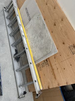 8 Foot Ladder Extends To 16 Feet