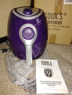 Cook's Companion 1200 watts Air Fryer! New in box! - $65 (43612)
‹image 1 of 2›
Cook's Companion 1200 watts Air Fryer! New in box!