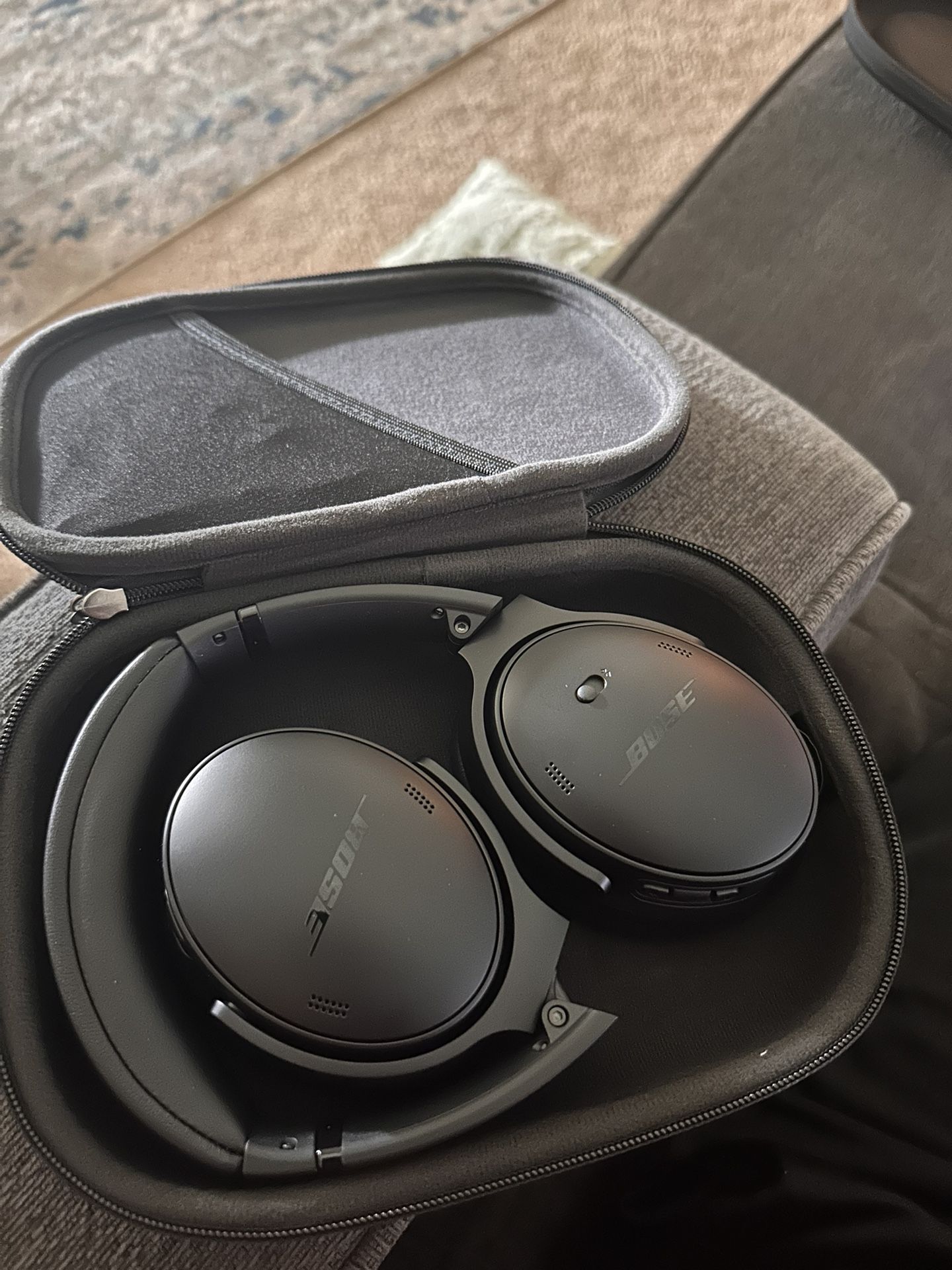 Bose New Ultra Quiet comfort. 