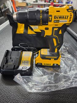 Dewalt 20v hammer drill/Driver