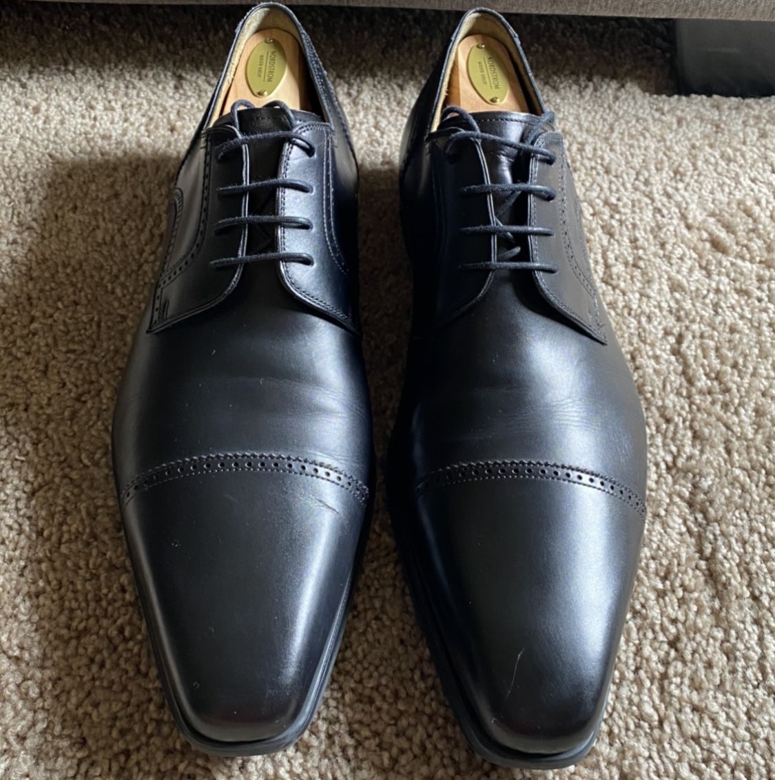 Black Magnanni Lace Up Oxford Cap Toe Leather Dress Shoes