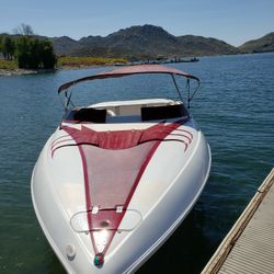 1998 Glastron 23 Feet Caddy Cabin