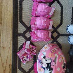 Bike Helmet And Pads