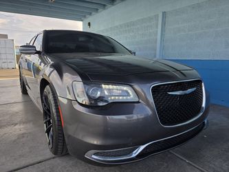 2017 Chrysler 300