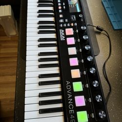 AKAI Advance 49 MIDI Keyboard