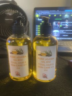 Pierre, yellow and white Shea Butter bricks and Jojoba Oil’s