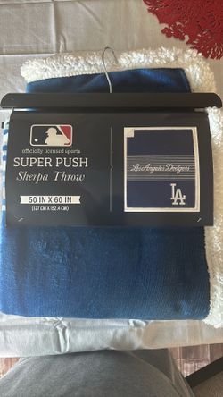 LA Dodgers Súper Push Sherpa Throw