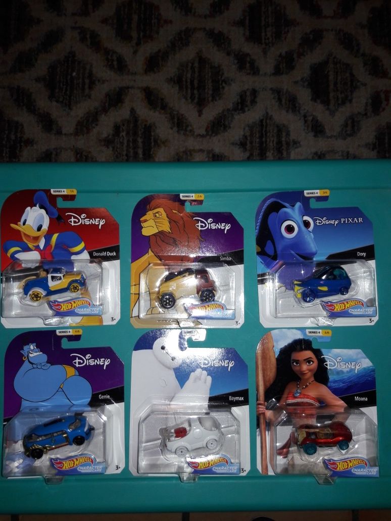 Hot wheels Disney cars series 4 lot of 6 cars