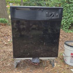 Ge GSD2100VBB Dishwasher