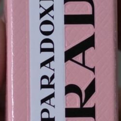 Prada PARADOXE