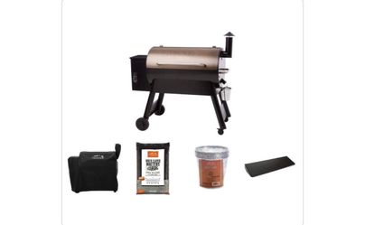 Traeger Pellet Grill with Accessories Bundle