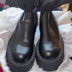 ZARA boots Size 38 
