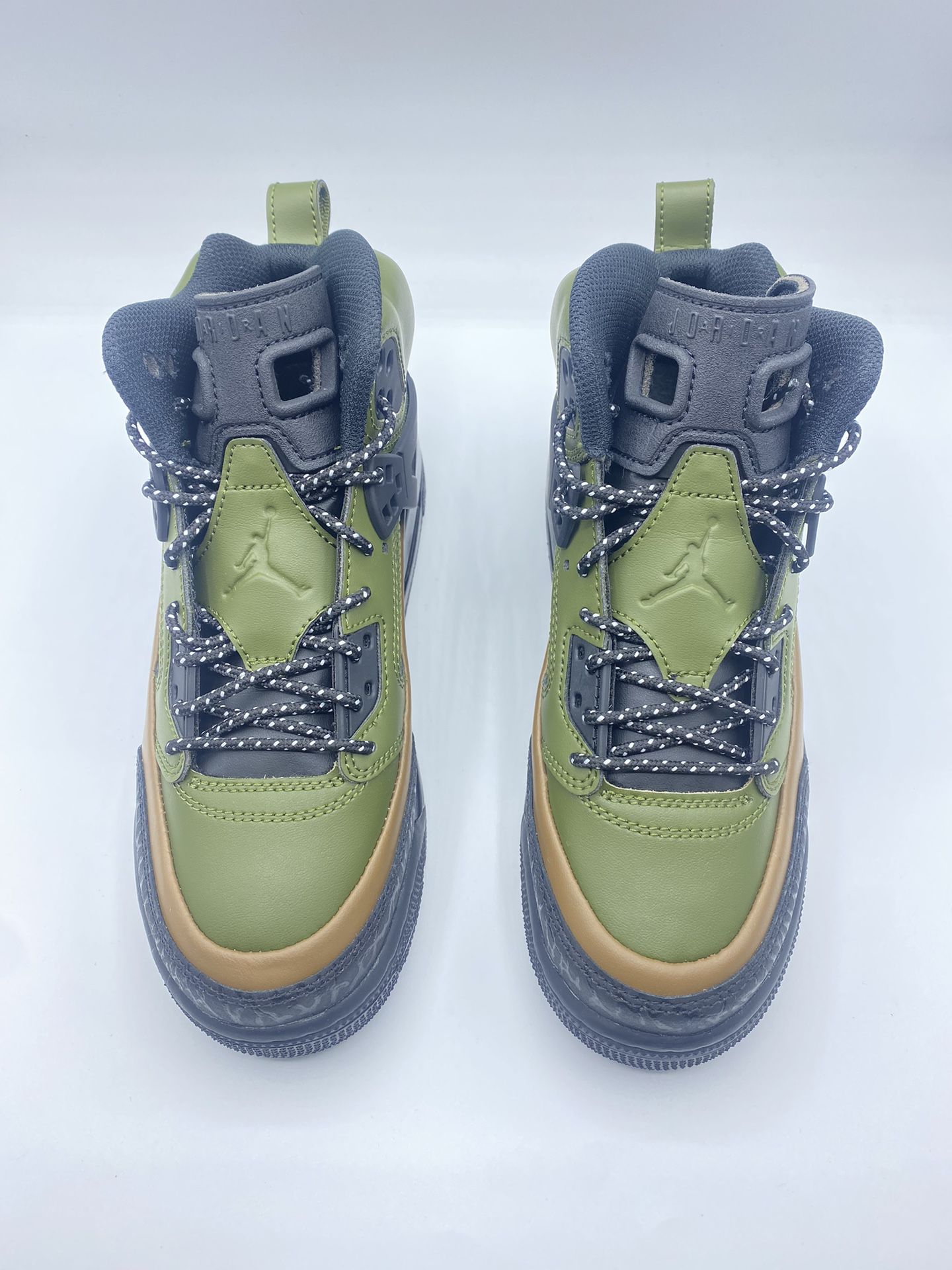 Nike Air Jordan Youth Winterized Spizike Shoes