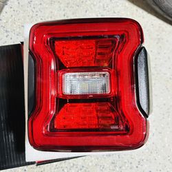 OEM JL Jeep Wrangler Led Tail Light Without Blind Spot Sensor