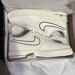 Nike Air Force 1