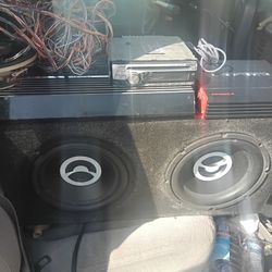 2 Amps Crunch 1000 Watt 4 Channel Performance Techniques 2 Channel Alpine Stereo Aux  Input CD Player  2 Ten  Inch Memphis Audio Subs JBL 6 1/2 