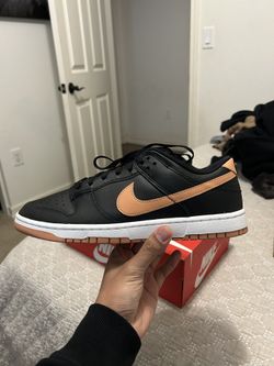 Nike Dunks Black And Salmon
