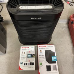 Honeywell True HEPA Air Purifier HA300BHD