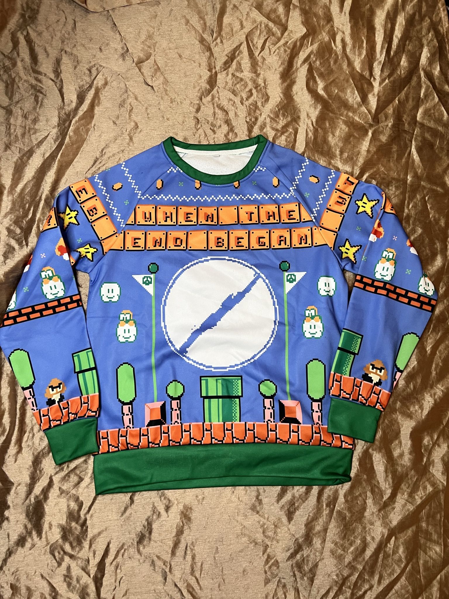 Nintendo Super Mario world adult size SMALL long sleeve pullover sweatshirt all