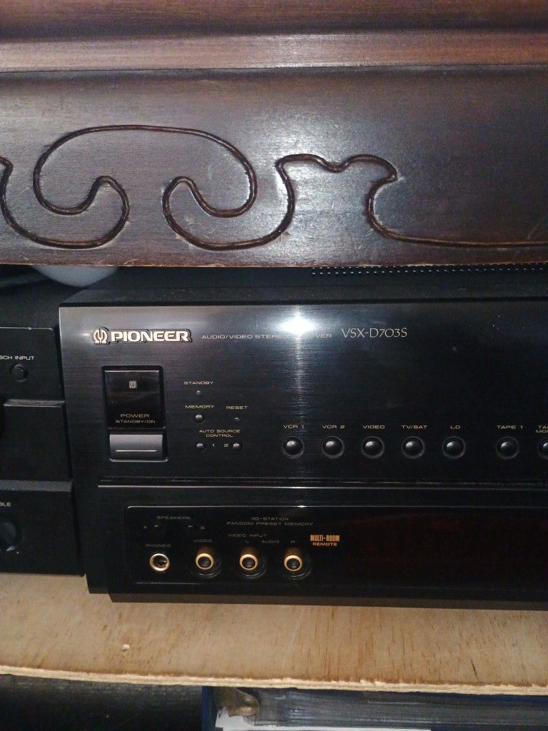Pioneer Stereo