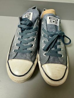 Old CONVERSE Sz 7 - $15