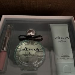 Brand Kate Spade Walk on Air Fragrance set with lotion and lipgloss