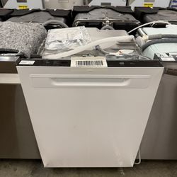 GE  GDP630PGRWW 24 Inch Fully Integrated Dishwasher