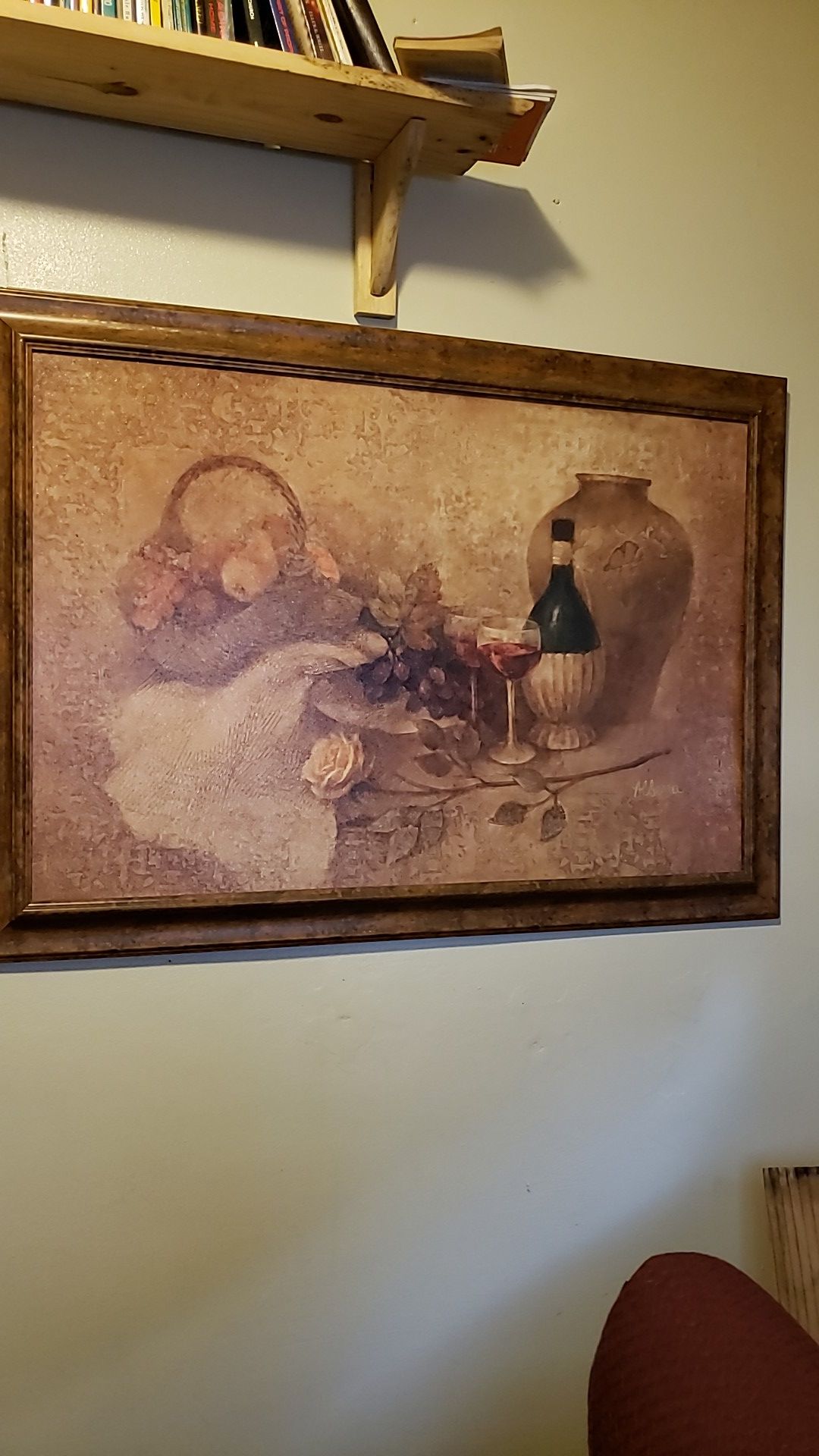 Picture of grapes and wine