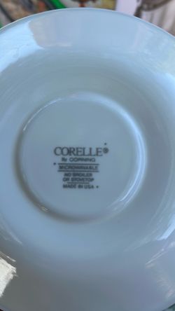 Dishes, Kitchen Corelle set of 8