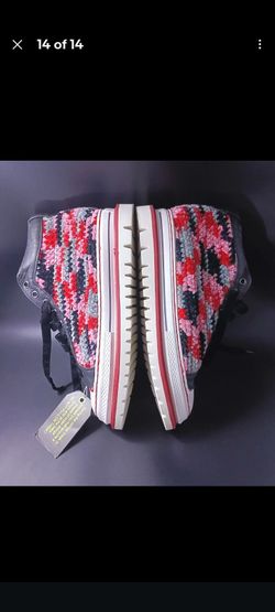 Krojay - Crochet ( Rhodonite Patter) Mens Boots(12)  Red, Black, Gray & Pink