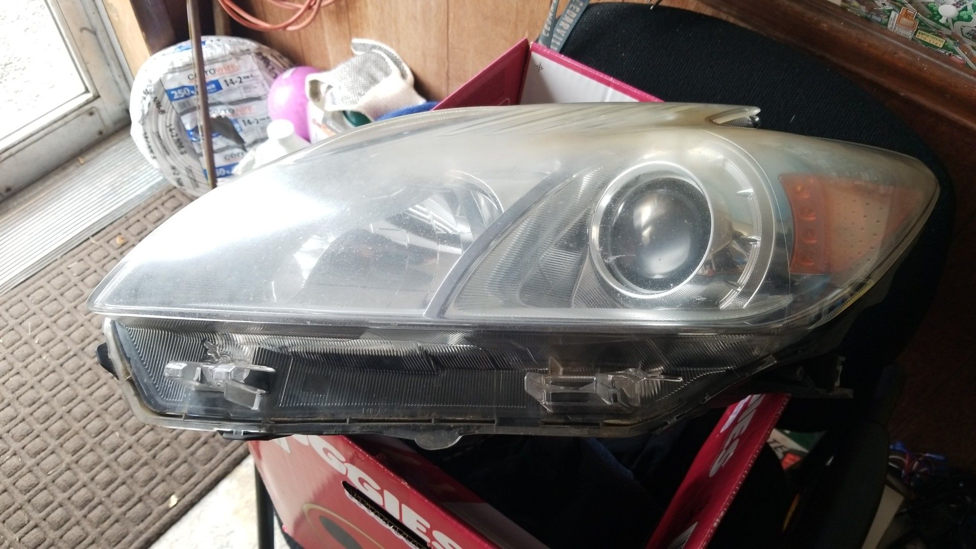 prius headlight