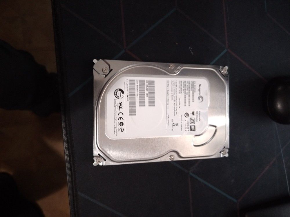 Seagate 500GB SATA 3.5" Hard Drive (ST500DM002)