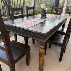 Dining Room Table 