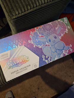 Pokémon Scarlet & Violet Prismatic Evolutions Super-Premium Collection