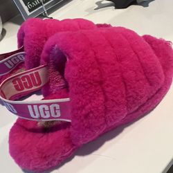 Girls Uggs Size 2