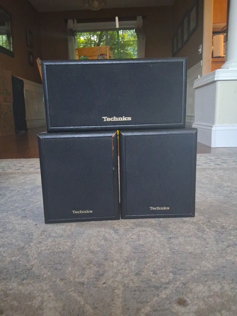 Vintage Technics Speakers 60$ (Obo)