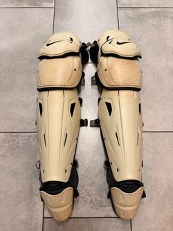 Nike Diamond Elite Baseball Leg Gaurds Catchers Gear Size 17”