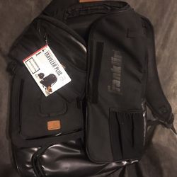 NWT Baseball Bag. $15 Pick Up In Apache Junction 