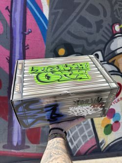 ThirtyOne Hats - N.W.O DROP “BLUE CHROME LA”