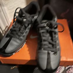 Nike Football Cleats Size 2y
