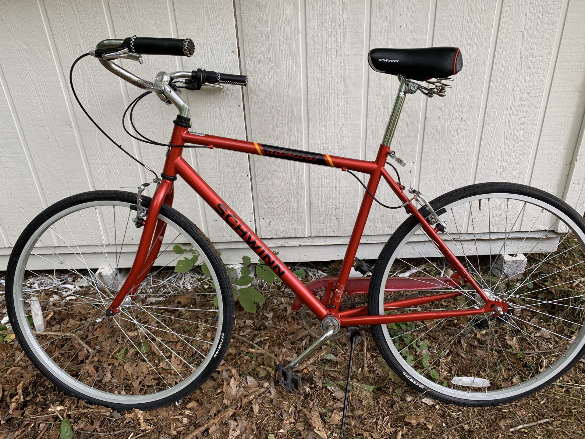 schwinn admiral mens bike