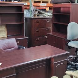 U-Shape Desk w/Hutch, File, Storage Cabinet and Bookcase