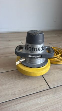 Tornado vacuum
