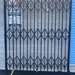 Iron Security Screen For Store Front Security