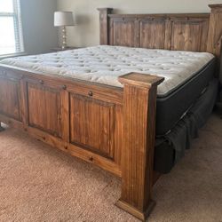 Wood King Size bedroom Set 