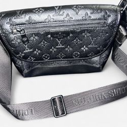 Black Cross Body Bag